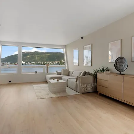Scandinavian Bliss By Paramount Apartman